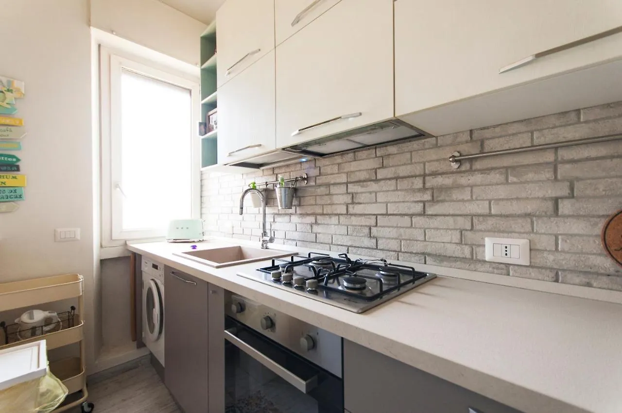 Youhosty - Misurata 63 Apartment Milan 0*,
